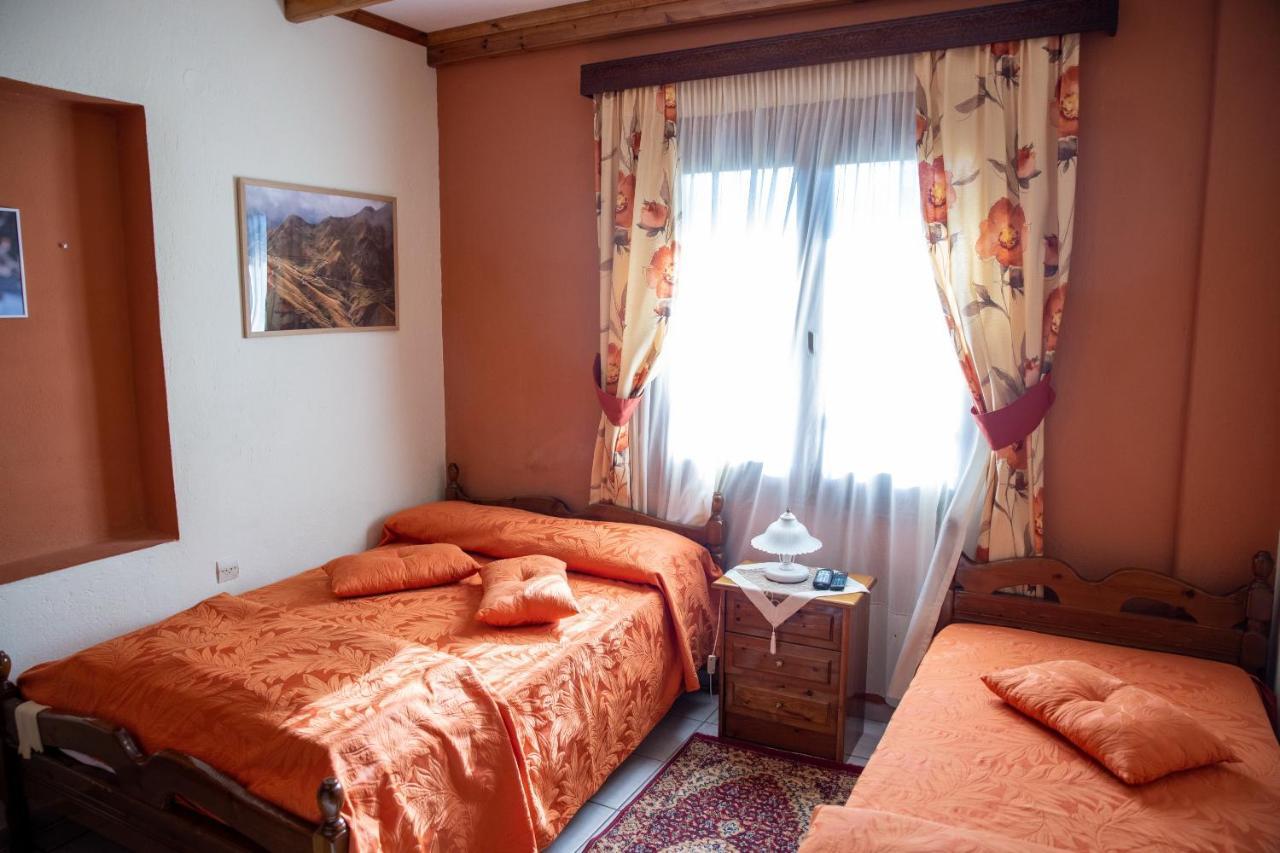 Mprizis Rooms Elati  ภายนอก รูปภาพ