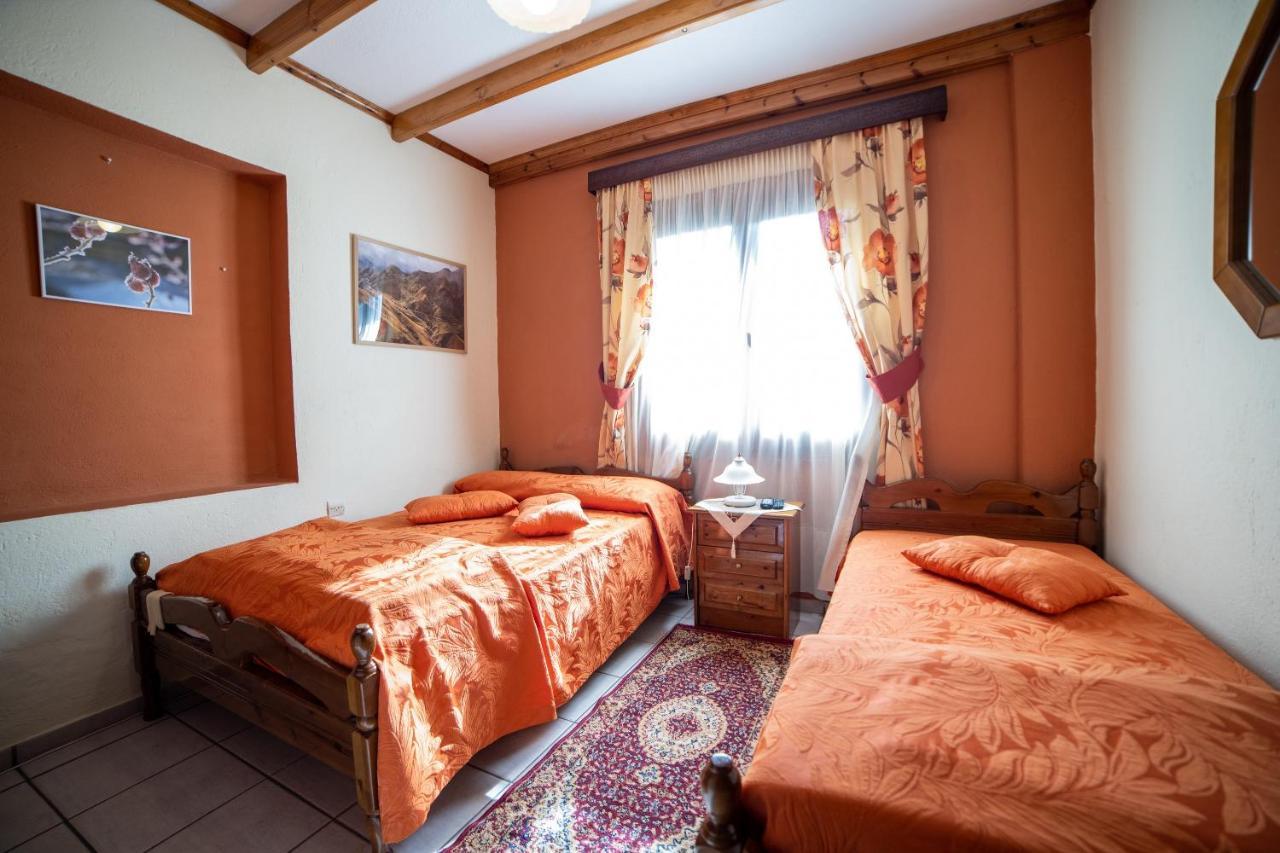 Mprizis Rooms Elati  ภายนอก รูปภาพ