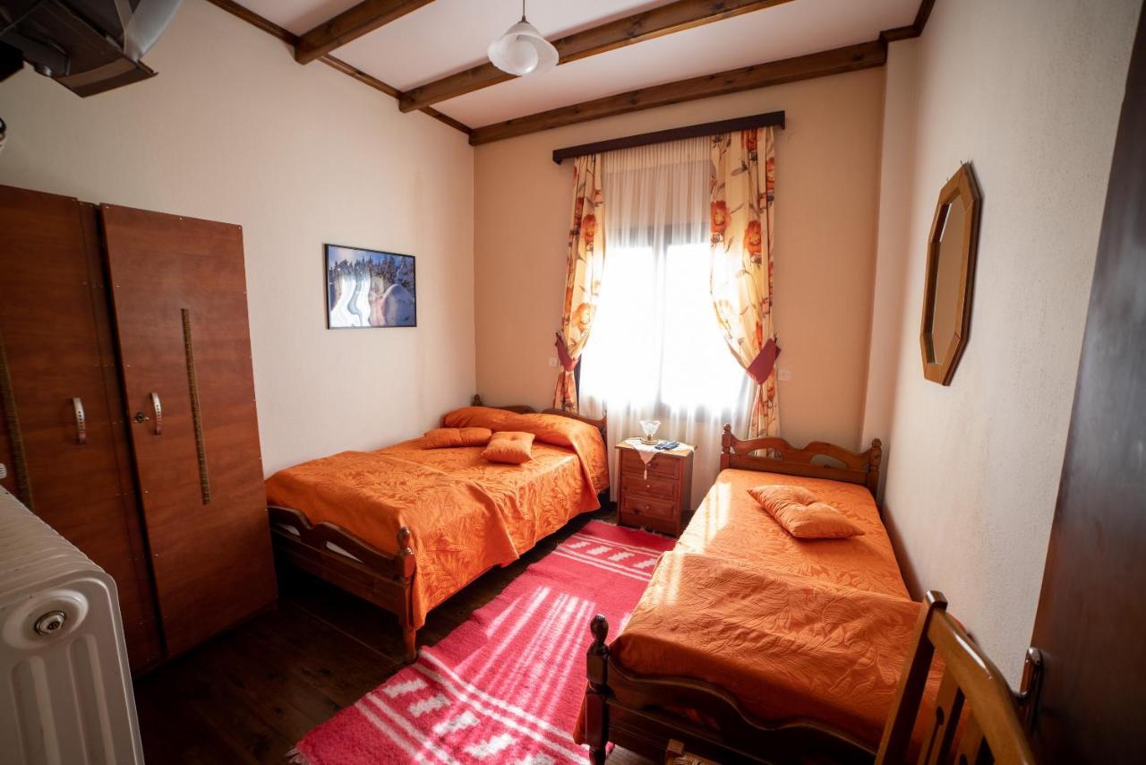 Mprizis Rooms Elati  ภายนอก รูปภาพ